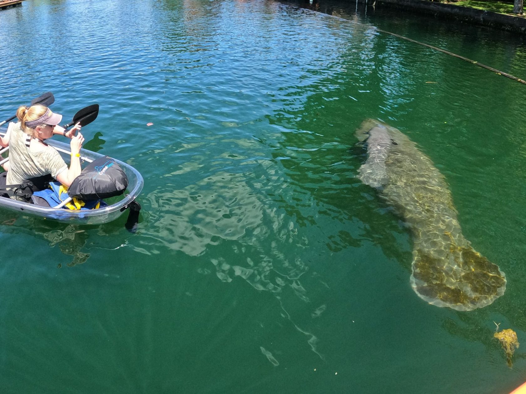 a small boat in a body of water